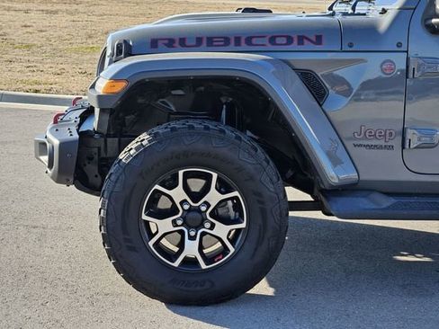 Used 2018 Jeep Wrangler Unlimited Rubicon w/ Uconnect 4C Nav & Sound Group image 10