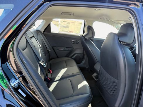 New 2026 Kia K4 EX image 18