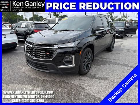 Used 2023 Chevrolet Traverse RS AWD/4WD image 3