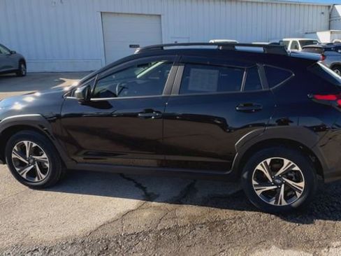 Used 2024 Subaru Crosstrek 2.0i Premium image 5