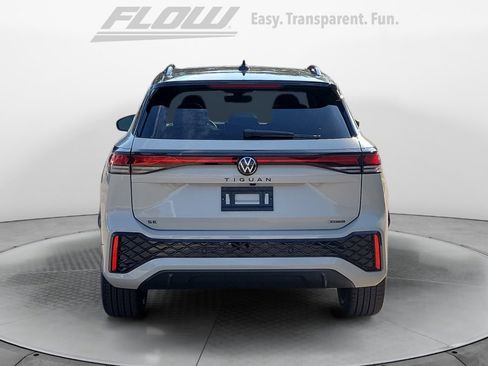 New 2026 Volkswagen Tiguan SE R-Line image 6