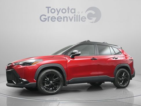 Used 2025 Toyota Corolla Cross AWD Hybrid image 2
