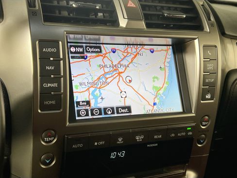 Used 2021 Lexus GX 460 Premium image 13