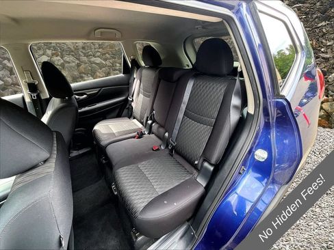 Used 2019 Nissan Rogue SV AWD/4WD image 23