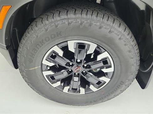 Certified 2024 Nissan Frontier Pro-X w/ Technology Package RWD image 36