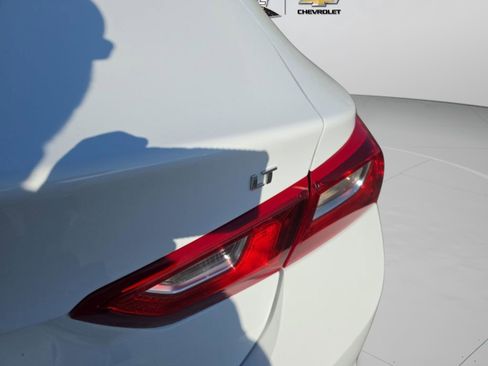 Used 2025 Chevrolet Malibu LT FWD image 34