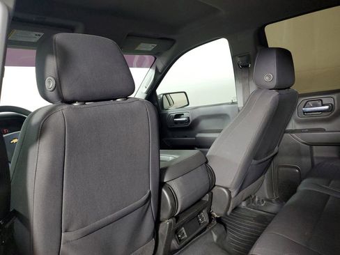 Used 2022 Chevrolet Silverado 1500 Custom AWD/4WD image 12