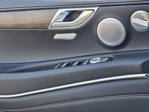 New 2026 Genesis GV80 2.5T Advanced image 17