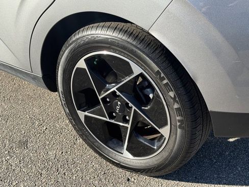 Certified 2023 Kia Soul EX image 7