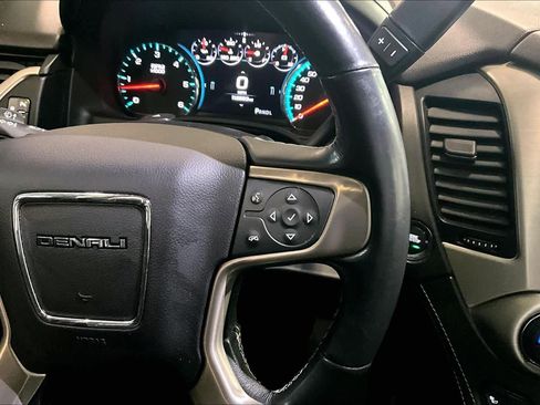 Used 2019 GMC Yukon Denali w/ Open Road Package image 25