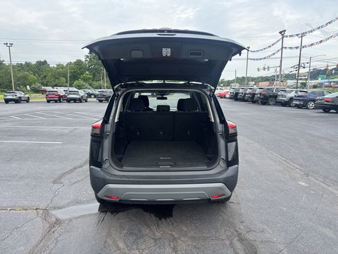 Used 2023 Nissan Rogue SV AWD/4WD image 5