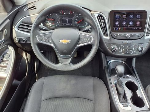 Used 2024 Chevrolet Malibu LT FWD image 6