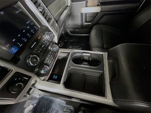 Used 2019 Ford F350 Lariat w/ Lariat Ultimate Package image 25