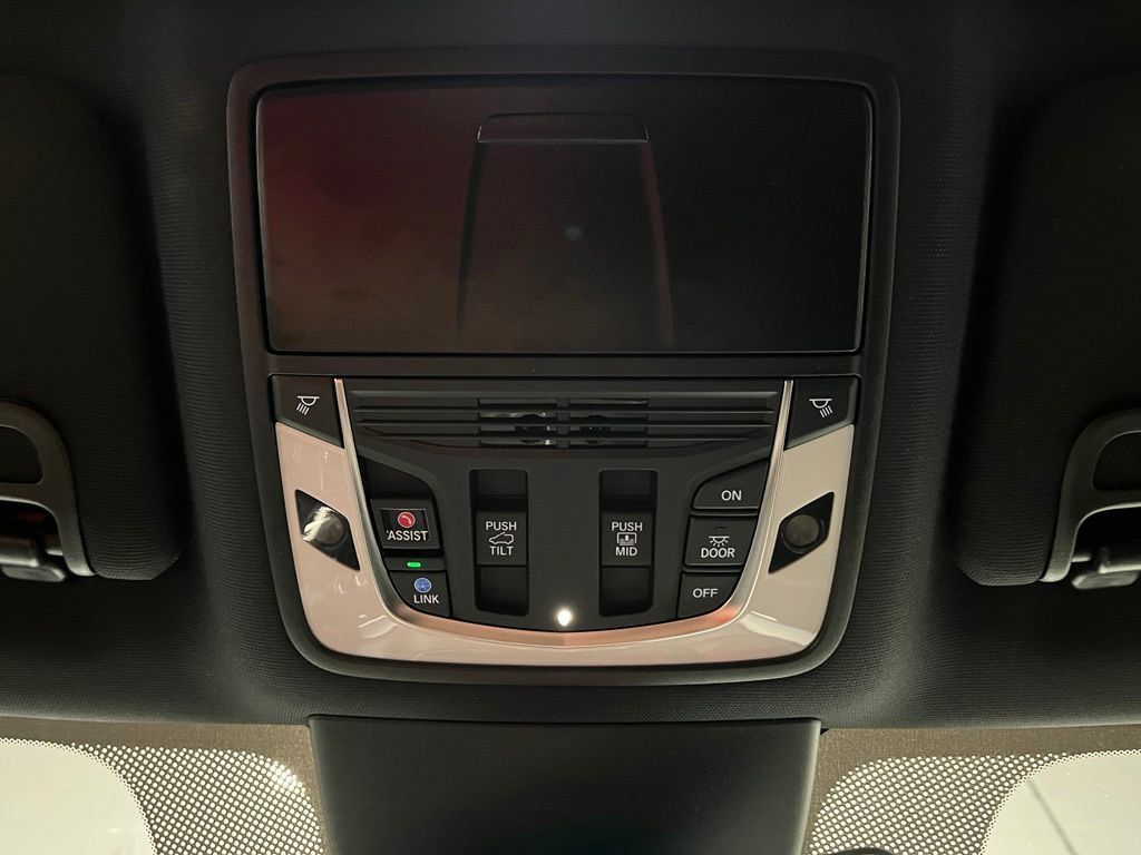 Certified 2024 Acura MDX A-Spec AWD/4WD image 9