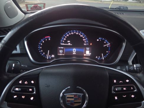 Used 2014 Cadillac SRX Luxury w/ Driver Awareness Package image 8