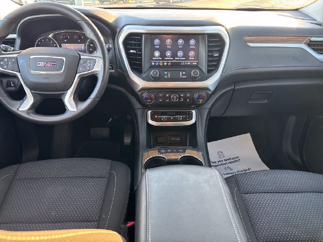Used 2022 GMC Acadia SLE w/ Driver Convenience Package FWD image 24