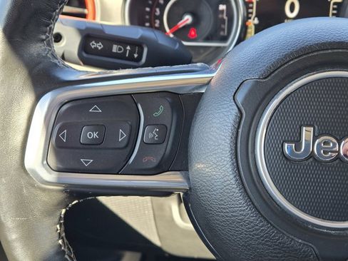 Used 2021 Jeep Gladiator Rubicon AWD/4WD image 20