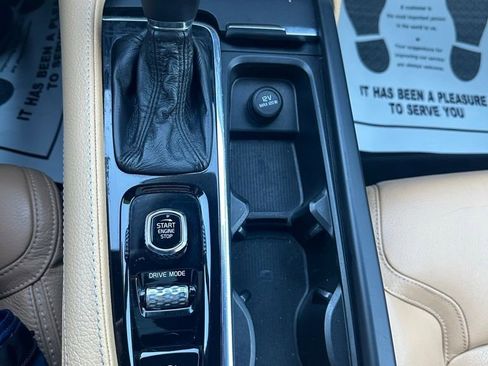 Used 2018 Volvo V90 T5 Cross Country w/ Convenience Package image 25