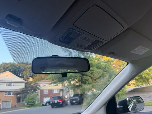 Used 2013 Honda CR-V LX image 18