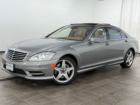 Used 2011 Mercedes-Benz S 550 4MATIC image 1