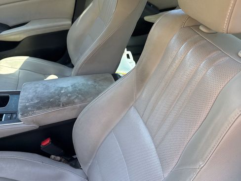 Used 2018 Honda Accord EX-L image 23