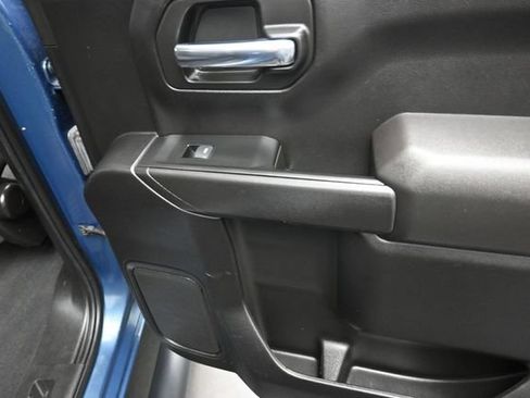 Used 2024 Chevrolet Silverado 1500 Custom w/ Turbomax Blackout Package AWD/4WD image 33