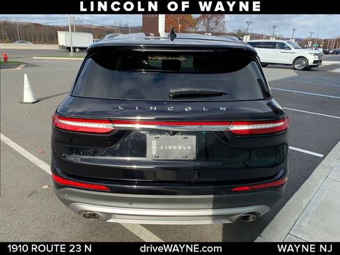 Certified 2022 Lincoln Corsair AWD w/ Premium Package image 5