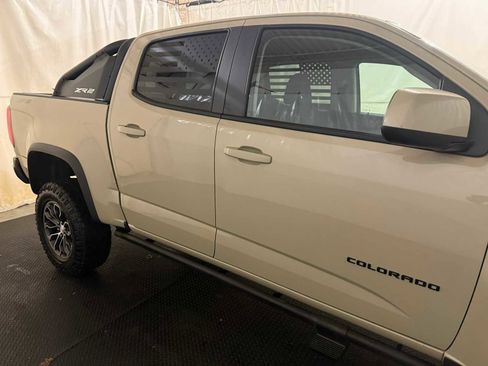 Used 2021 Chevrolet Colorado ZR2 image 11