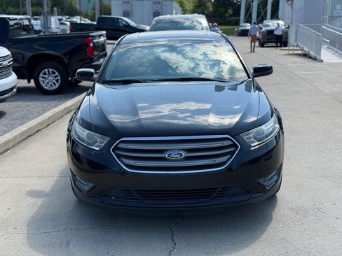 Used 2013 Ford Taurus SEL FWD image 3