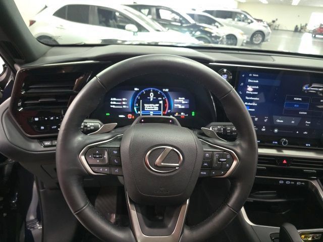 Used 2025 Lexus TX 350 AWD w/ Technology Package image 23
