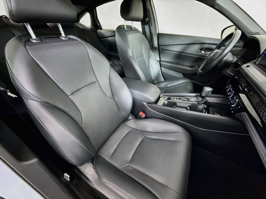 Used 2025 Honda Accord Sport image 29