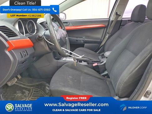 Used 2015 Mitsubishi Lancer ES image 9