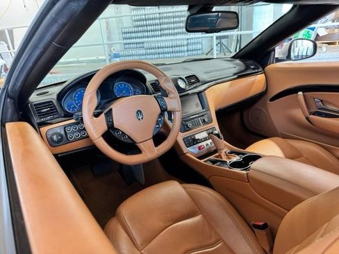 Used 2017 Maserati GranTurismo Convertible RWD image 34