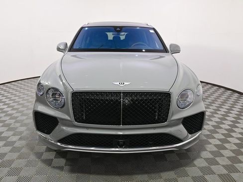 Used 2024 Bentley Bentayga Extended Wheelbase AWD/4WD image 10