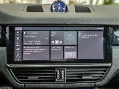 Used 2019 Porsche Cayenne image 20