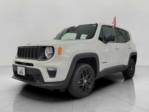 Used 2023 Jeep Renegade Latitude AWD/4WD image 64