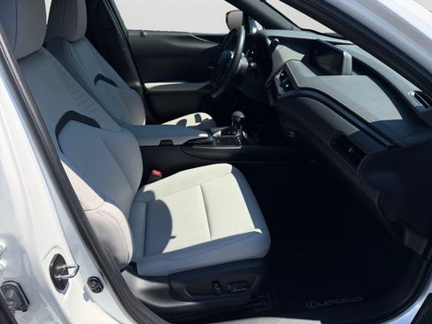Used 2020 Lexus UX 200 w/ Accessory Package 2 FWD image 12