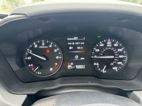 Certified 2024 Subaru Crosstrek 2.0i image 8