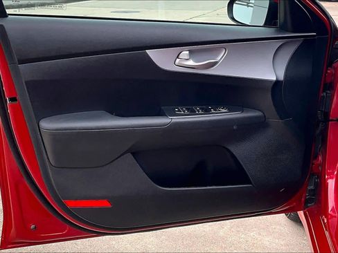 Certified 2024 Kia Forte LXS FWD image 20