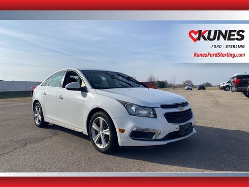 Used 2015 Chevrolet Cruze LT image 1