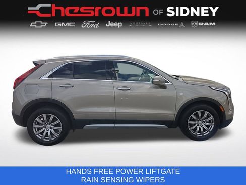 Used 2023 Cadillac XT4 Premium Luxury w/ Cold Weather Package FWD image 4