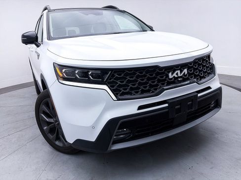 Used 2022 Kia Sorento SX Prestige image 3