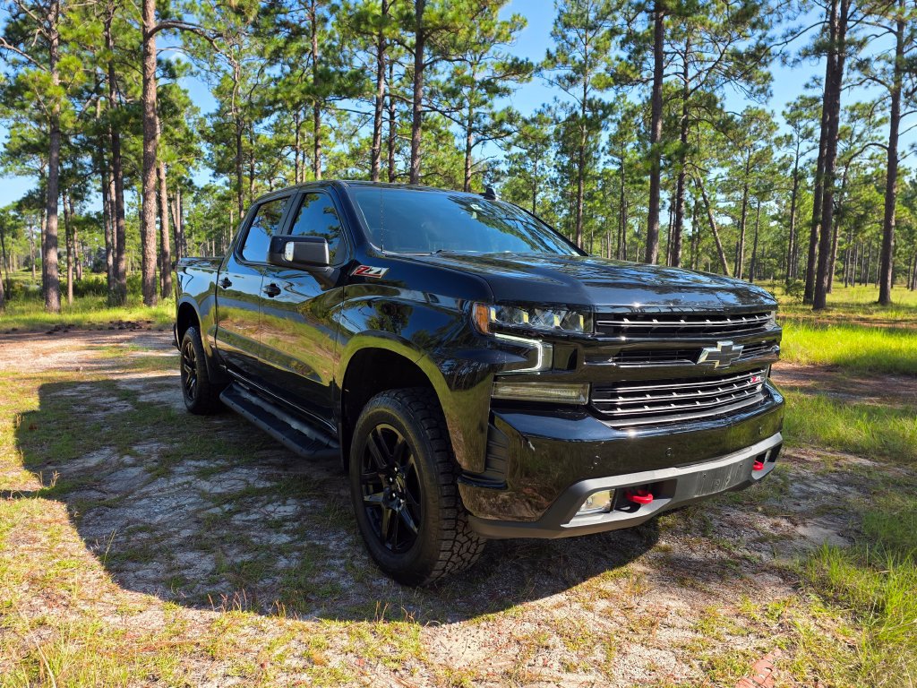 Used 2021 Chevrolet Silverado 1500 LT Trail Boss w/ Convenience Package II AWD/4WD image 7