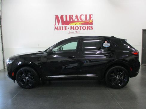 Used 2023 Buick Envision Essence w/ Sport Touring Package image 2