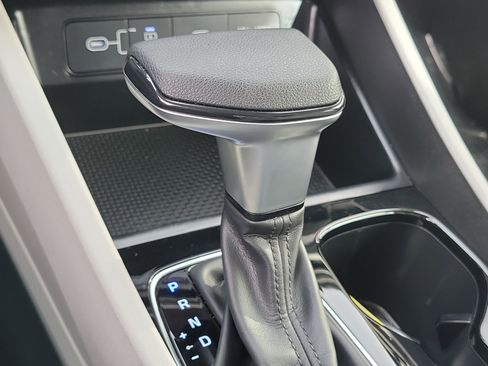 Certified 2025 Hyundai Tucson SE image 16