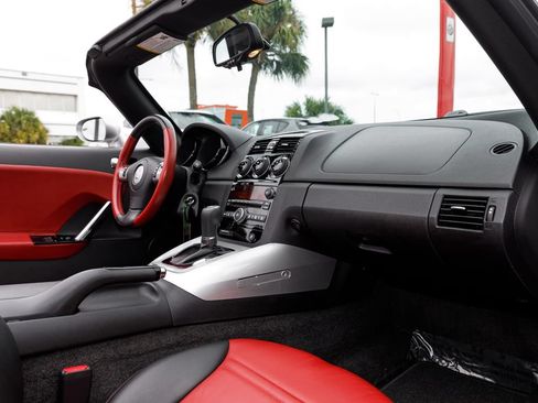 Used 2008 Saturn Sky w/ Premium Trim Package RWD image 40