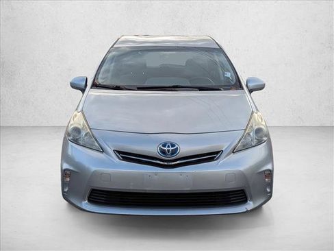 Used 2013 Toyota Prius V Three image 2