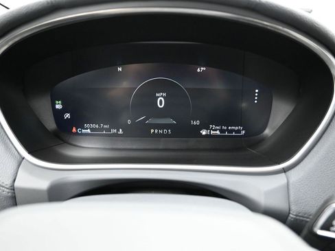 Used 2020 Lincoln Nautilus Reserve w/ Equipment Group 201A image 15