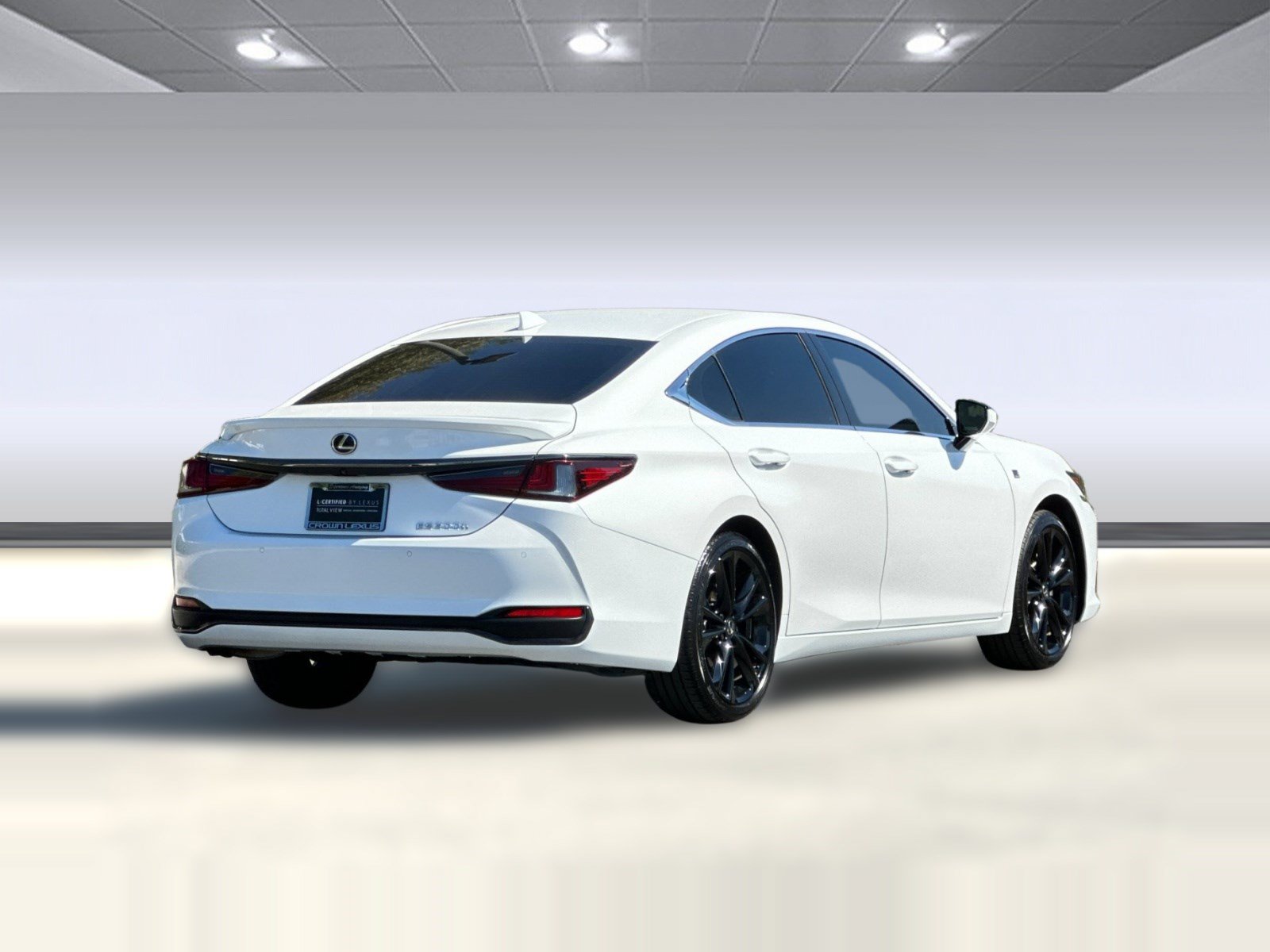 Used 2025 Lexus ES 300h F Sport w/ Accessory Package (Z1) FWD image 9