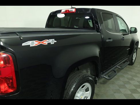 Used 2022 Chevrolet Colorado W/T w/ WT Convenience Package image 16